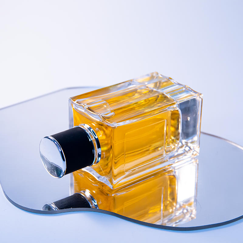 Clear 100 ml Square Clear Glass Perfume Spray Bottles