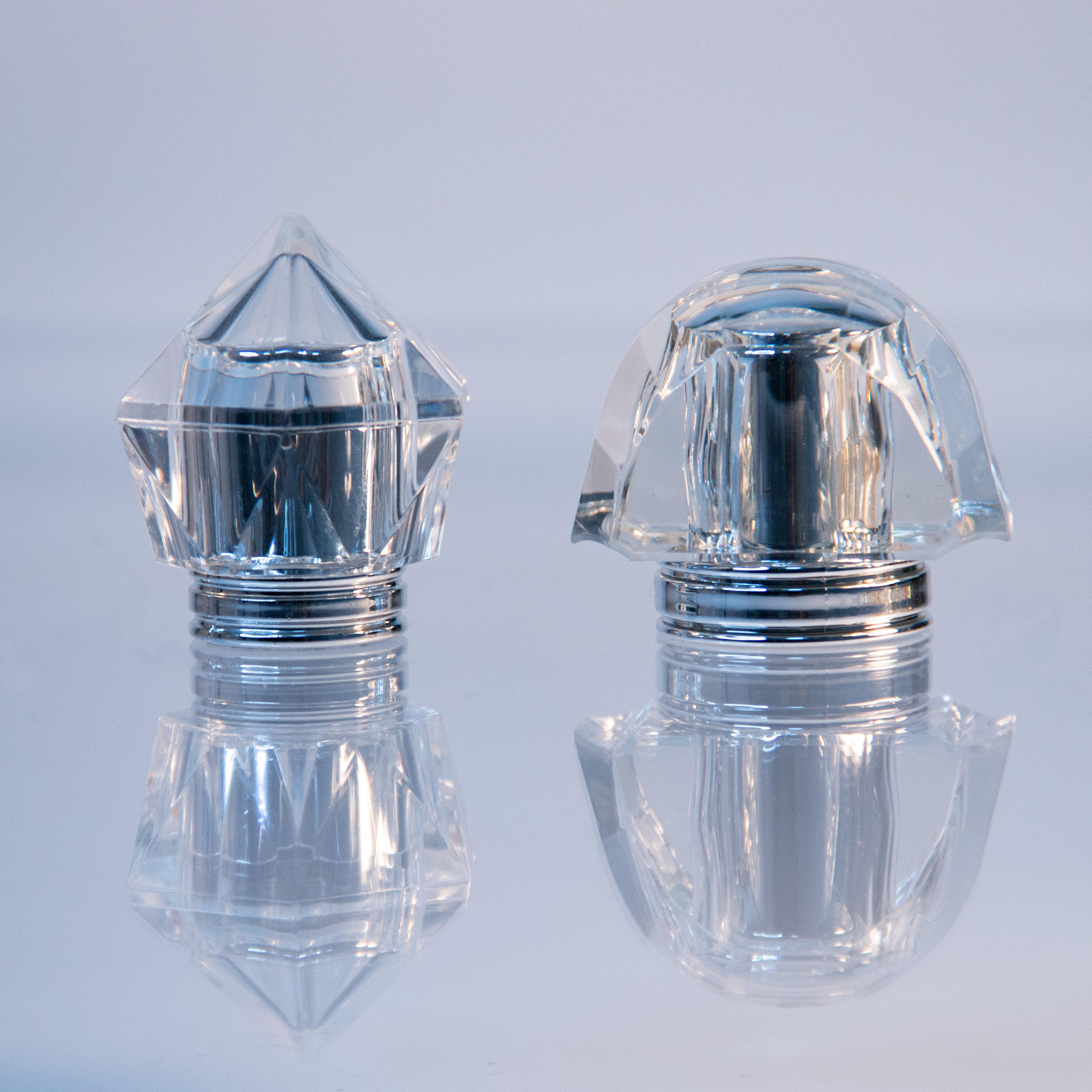 Elegant Durable Silver Acrylic Perfume Bottle Lid