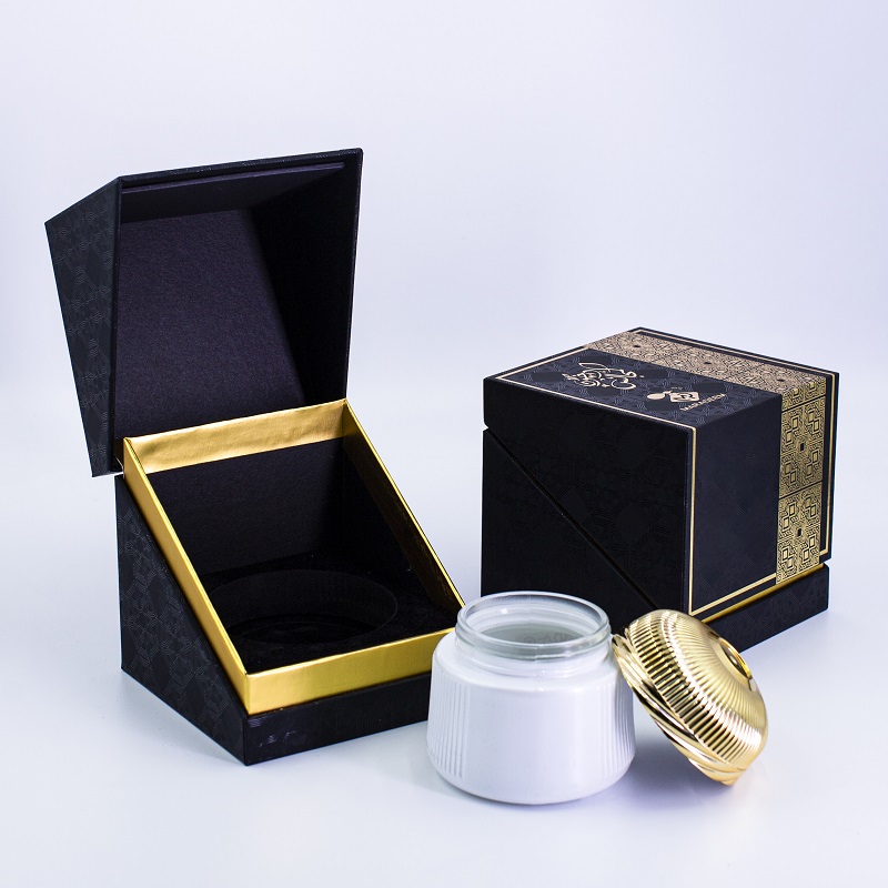 Custom LOGO Foil Stamping Paper Cardboard Aromatherapy Gift Luxurious Cosmetic Set with Packaging Box