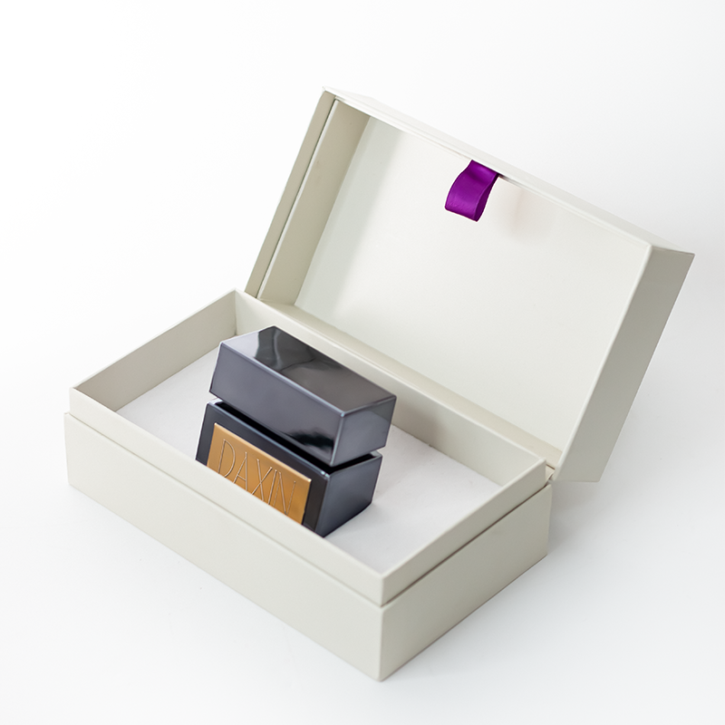 Rectangle Perfume Bottle Packaging 50ml Without Custom Flip Lid Top