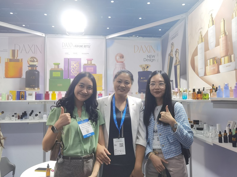 Exploring Elegance: Daxin Glass Presents Signature Bottles and Packaging at COSMOPROF CBE Bangkok