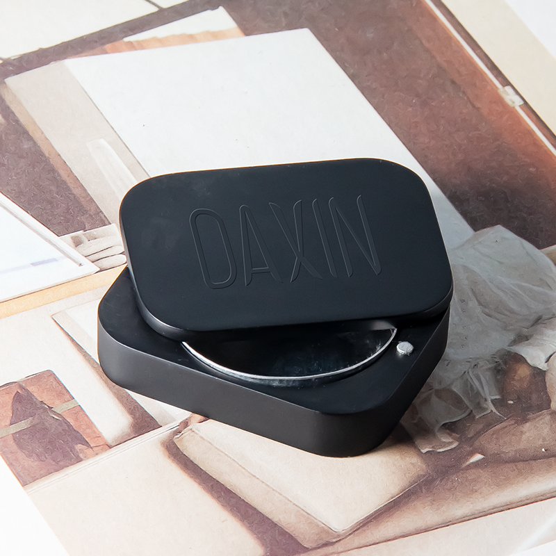 Customize Metal Lip Balm Tin Container Balm Container Solid Perfume Custom Solid Perfume Case