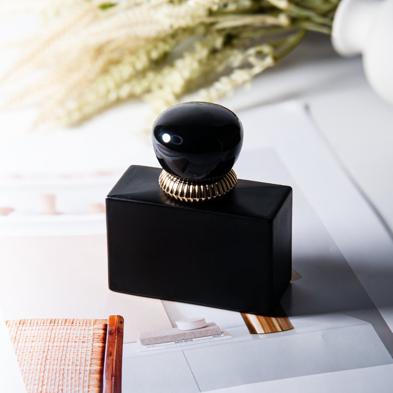 50 Ml Empty Black Perfume Glass Bottles with Box Packaging