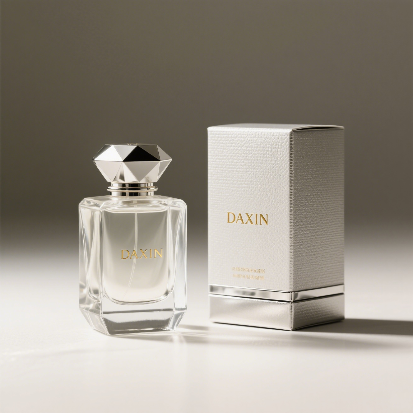 Custom Design Unisex 15mm Unique Shape Luxury Glass Perfume Bottle with Atomizer for Men Women