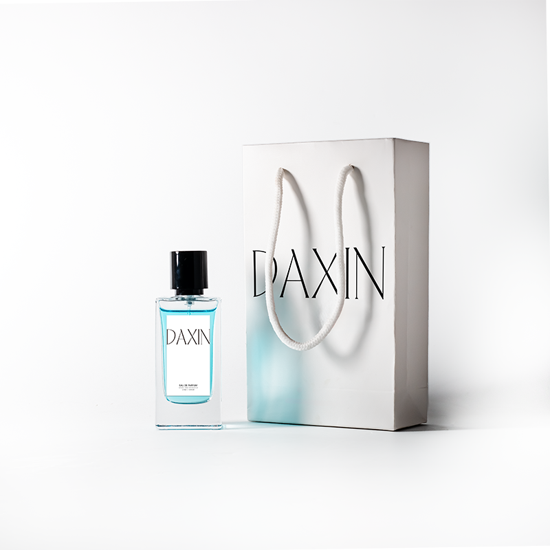 Luxurious 30ml Rectangle Glass Perfume Bottle Empty with Pump Sprayer Handbag and Boxed Packaging