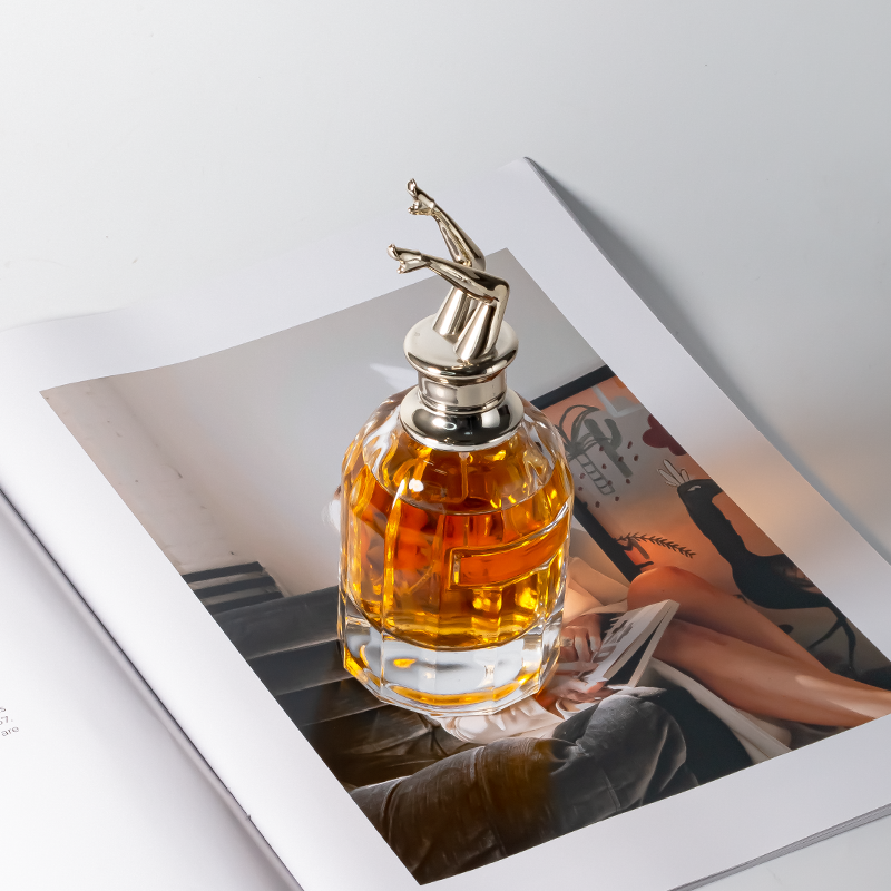 Global Wholesale 25ml 90ml 95ml Women's Eau De Parfum Floral Perfume Spray Bottle