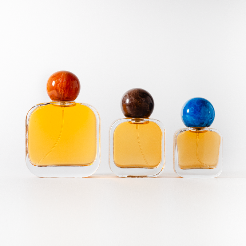 Exquisite Retro 30ml Flat Square Transparent Glass Bottle Perfume Atomizer Bottle in Stock