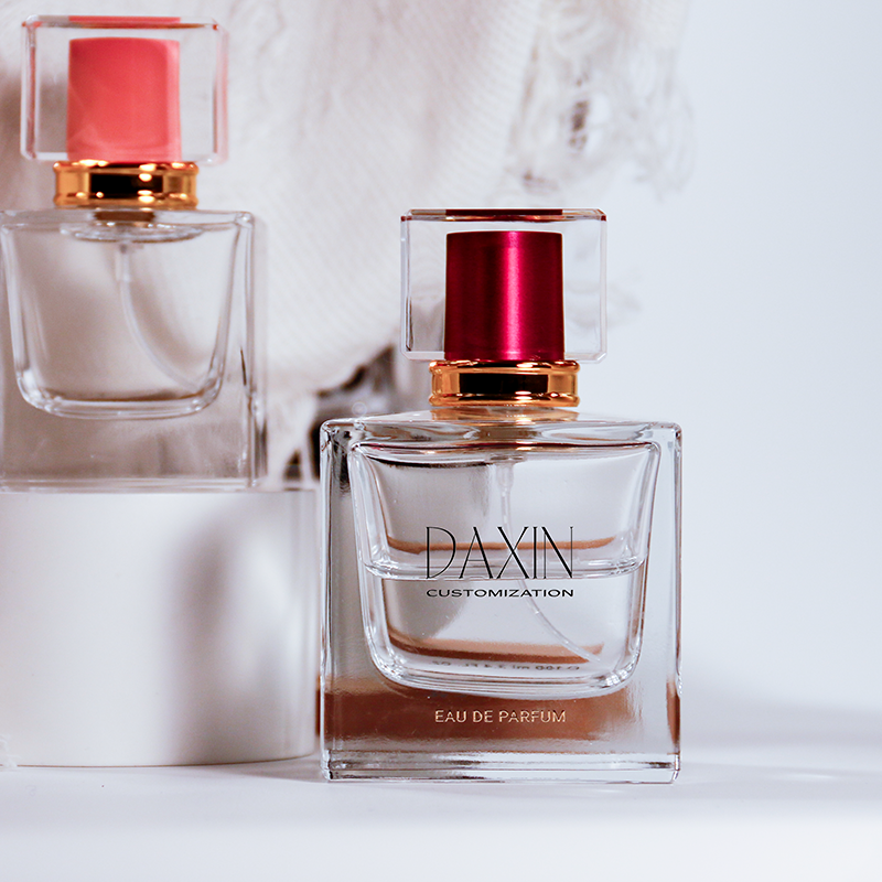 사각형 고급 향수병 30ml 유리 리필 가능 스프레이 용기 (펌프 및 아크릴 뚜껑 포함)