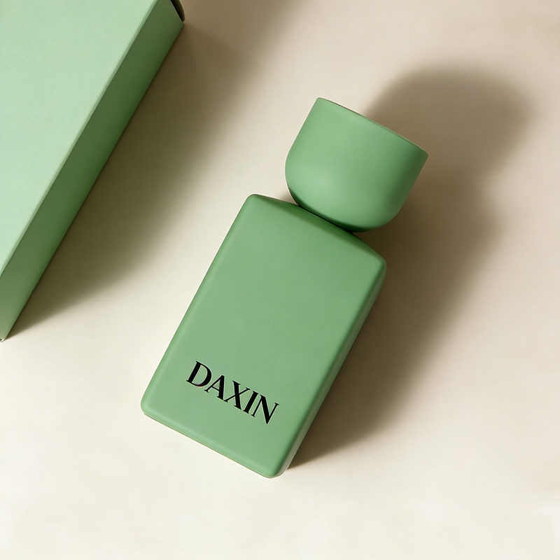 Factory Supply Colored Perfume Spray Glass Bottles 30ml 50ml 100ml Empty Cologne Bottles