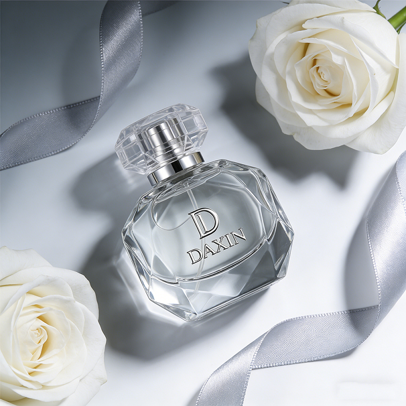 Customized Logo Classic Cologne Perfume Bottle Fashionable Glass Perfume Bottle 50ml with Printing