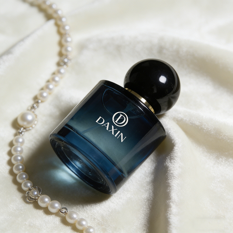 Industrial 30ml 50ml 100ml Customized Color Thick Bottom Glass Perfume Bottle Blue Perfume Bottle