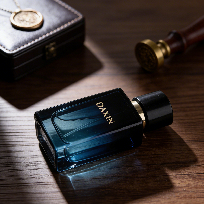 Customized Gradient Perfume Bottle 100ml Glass Perfume Bottle With Gold Metal Stickers for Perfume