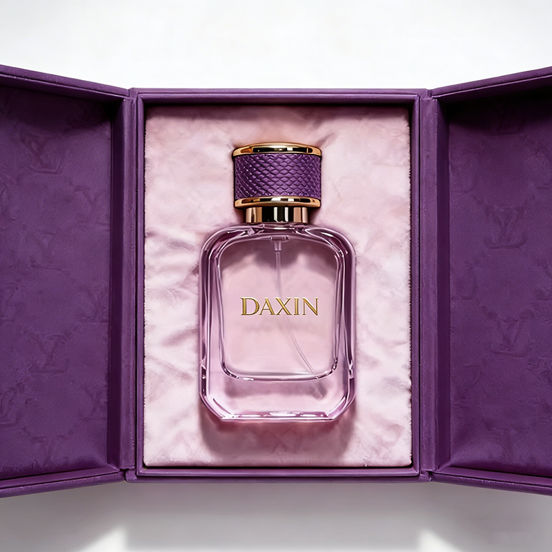 Unique Colored Green 50ml Square Perfume Glass Bottles with Gift Box Portable Leather Cover Cap