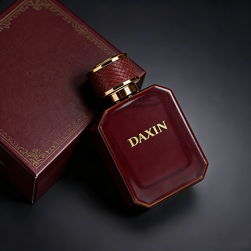 Unique Colored Green 50ml Square Perfume Glass Bottles with Gift Box Portable Leather Cover Cap