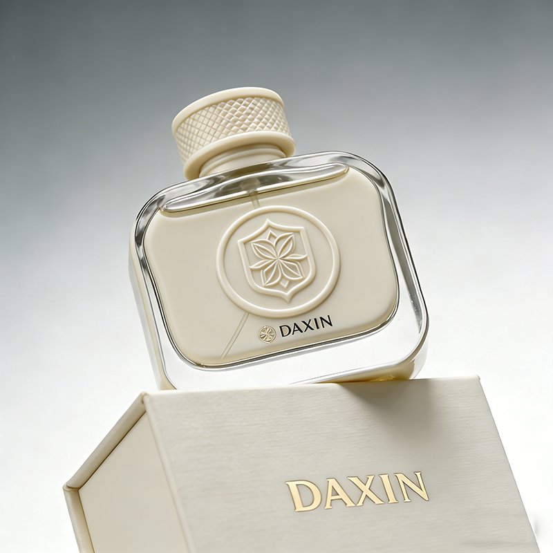 Luxury Crystal Glass Perfume Bottle Cologne Glass Bottle Portable Custom Zamac Cap Parfum Bottle