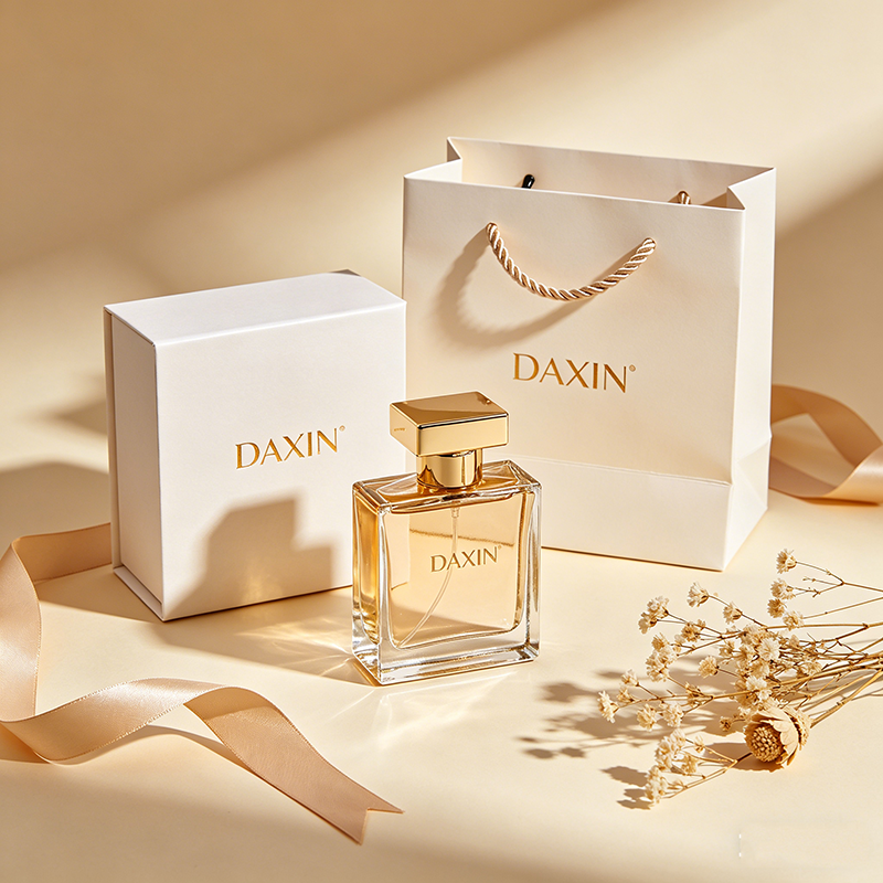 Factory Supply Unisex Luxury Customize Mold Empty Square Perfume Spray Glass Bottle 30ml 50ml 100ml