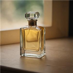 Apa yang Anda lakukan dengan botol parfum kosong?