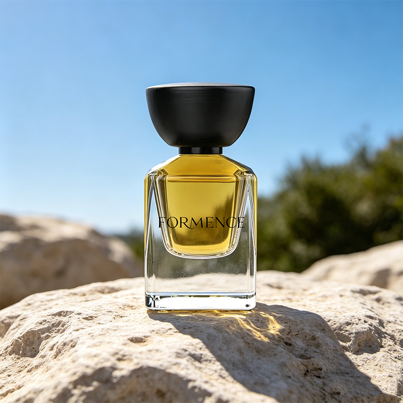 Unique Perfume Bottle 30ml Square Heavy Base Empty Refillable Niche Perfume Spray Bottle with Wood Cap