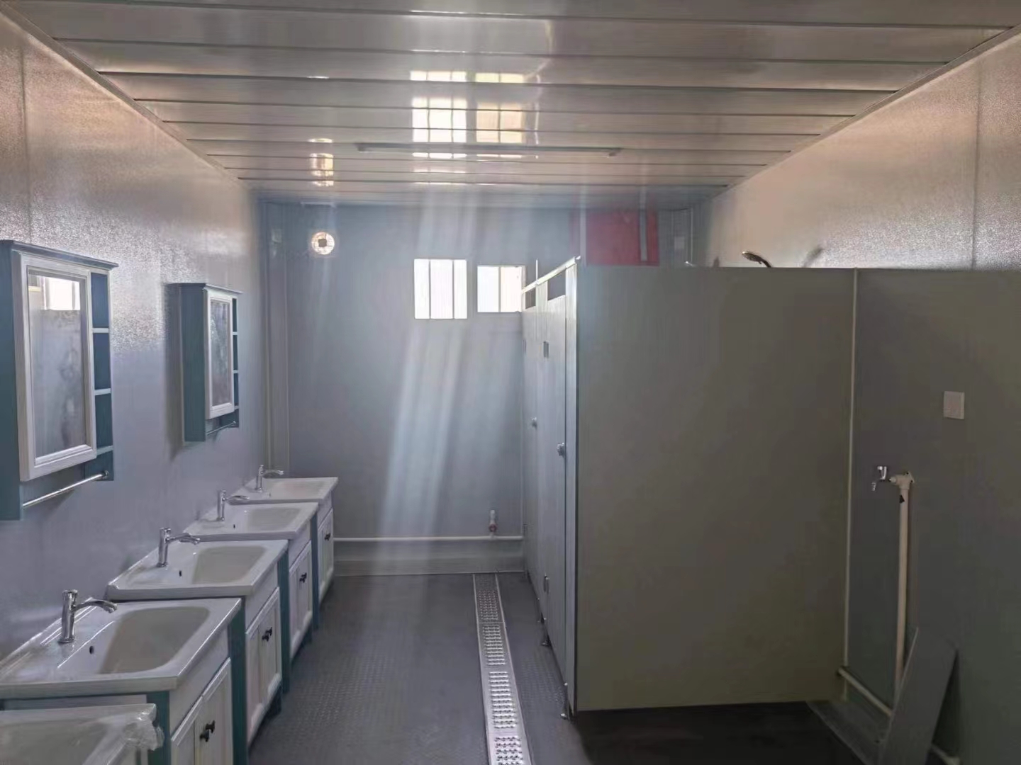 Flat Pack Container House For Barthroom In Construction Site