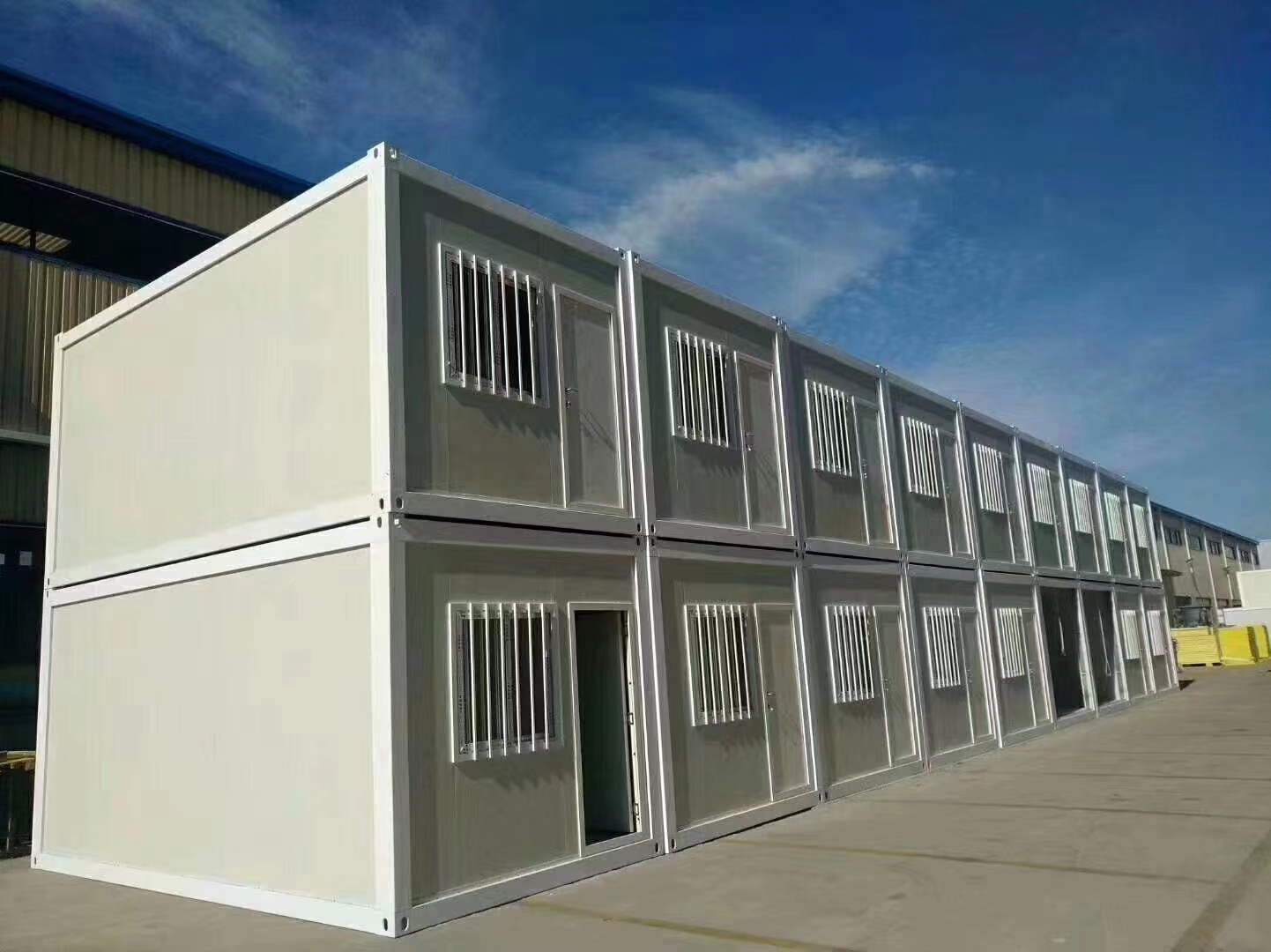 Flat Pack Container House For Worker Apartment In Construction Site