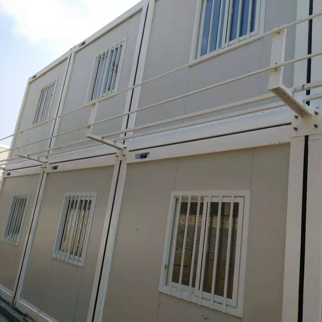 Rumah Kontainer Ekonomis Lanen