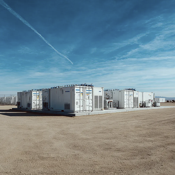 Bagaimana Kontainer Penampungan Peralatan Memecahkan Tantangan Penyimpanan Energi di Lingkungan yang Ekstrem