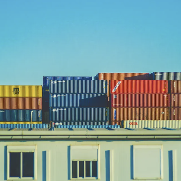 Ukuran terbaik untuk kantor rumahan dari kontainer