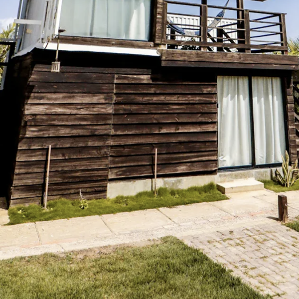 Những yếu tố nào ảnh hưởng đến giá trị bán lại của nhà cải tạo từ container vận chuyển?