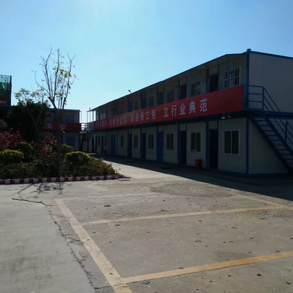 Cara kerja sistem kelistrikan dan perpipaan di rumah kontainer lipat.