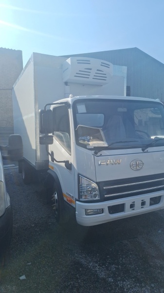 fully electric truck freezer units