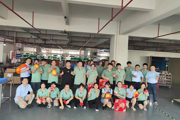 Hoạt động tình bạn