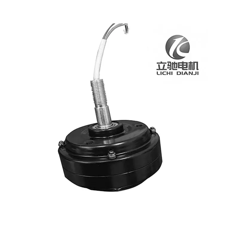Cách mạng hóa luồng không khí trong nhà và ban công với động cơ quạt trần mô-men xoắn cao 106mm.