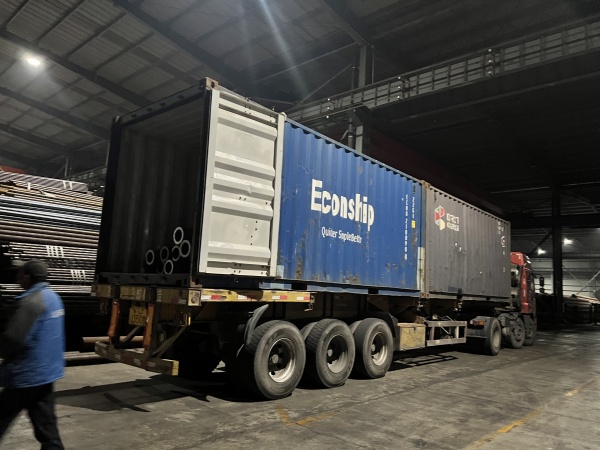 200 tons of seamless steel pipe sent to Vietnam