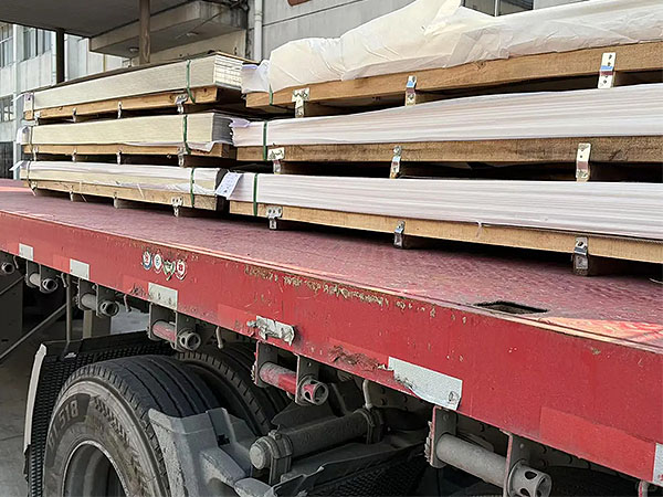26 tons of stainless steel plates were sent to Uzbekistan