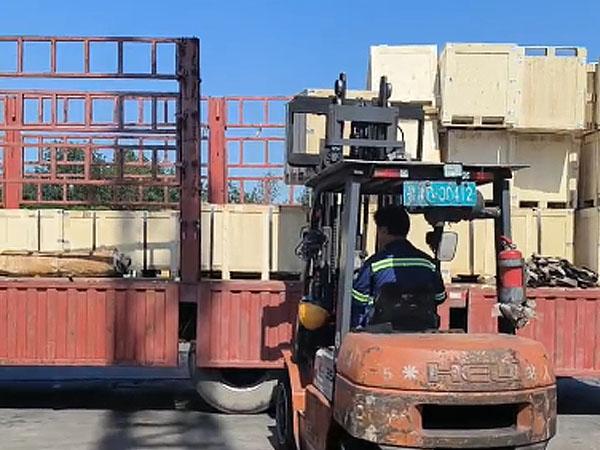 180 tons of round steel bars sent to Saudi Arabia.