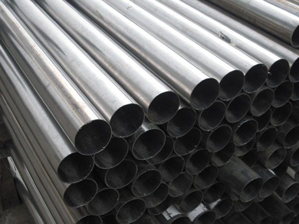 Why is acid washing necessary for stainless steel pipes?