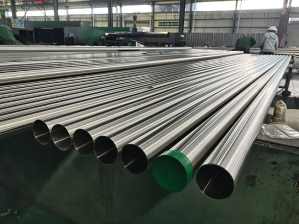 The application of stainless steel pipes in ships