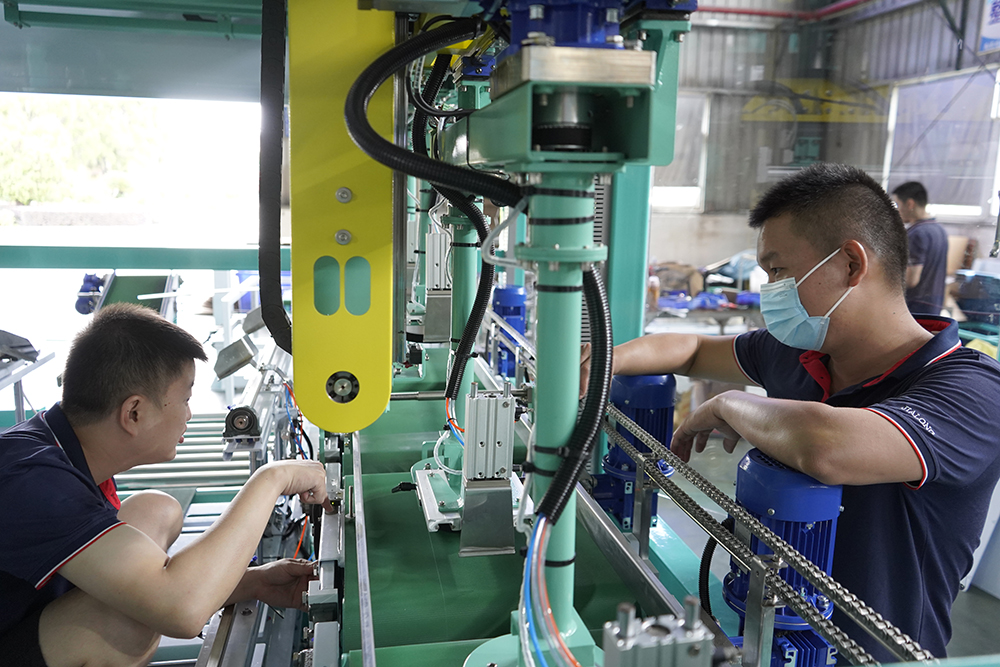 Custom Packaging Machinery