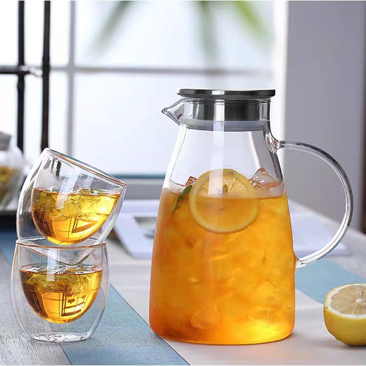 glass pitcher with lid and handle