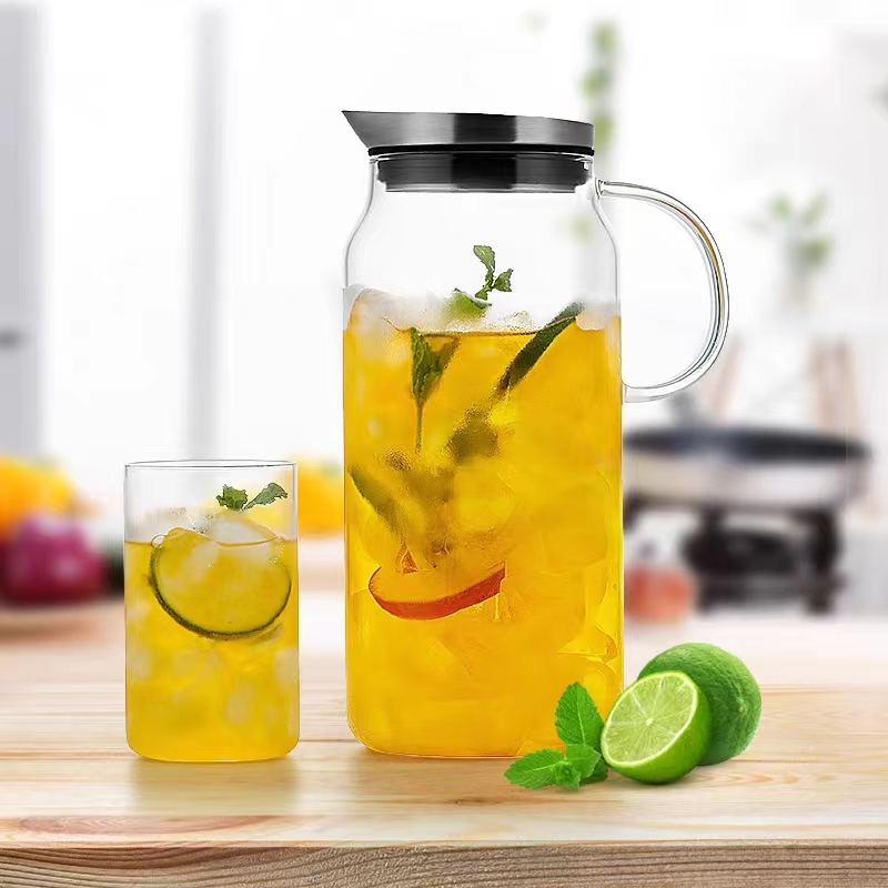 iced juice pitcher with infuser