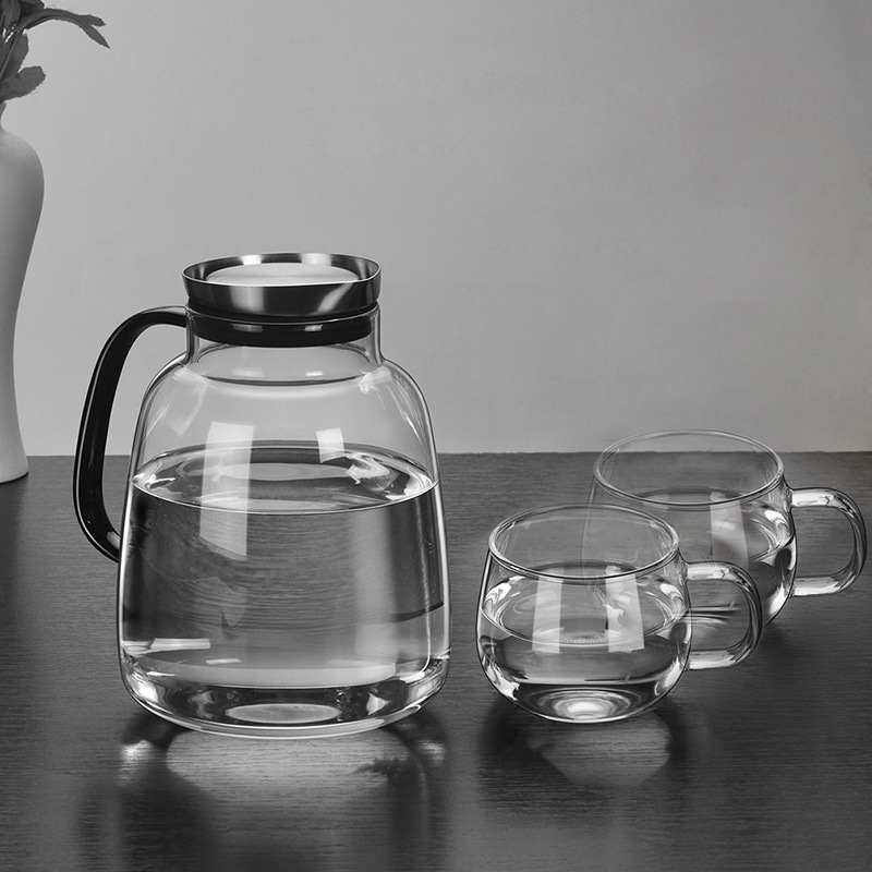 Large Glass Water Iced Tea Jug With Stainless Steel Lid