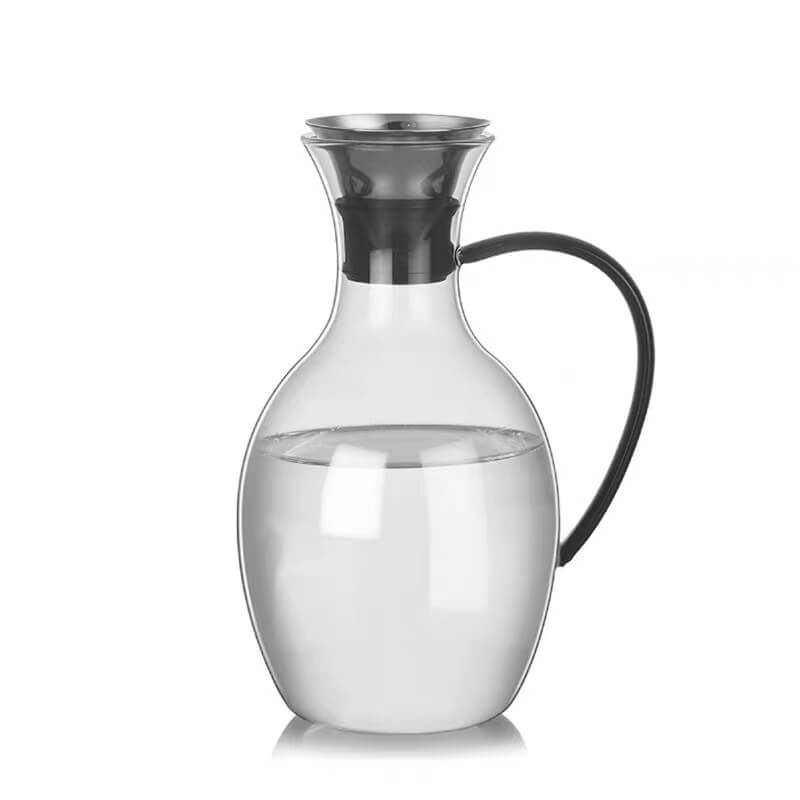 Modern Juice Glass Pitcher With Spout Lid