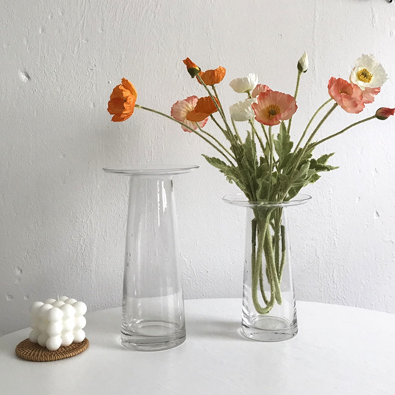 clear flower vase clear flower vase