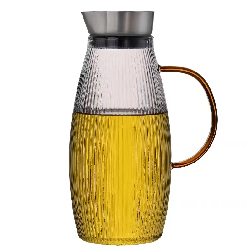 Light Weight Glass Iced Tea Pitcher With Spout Lid