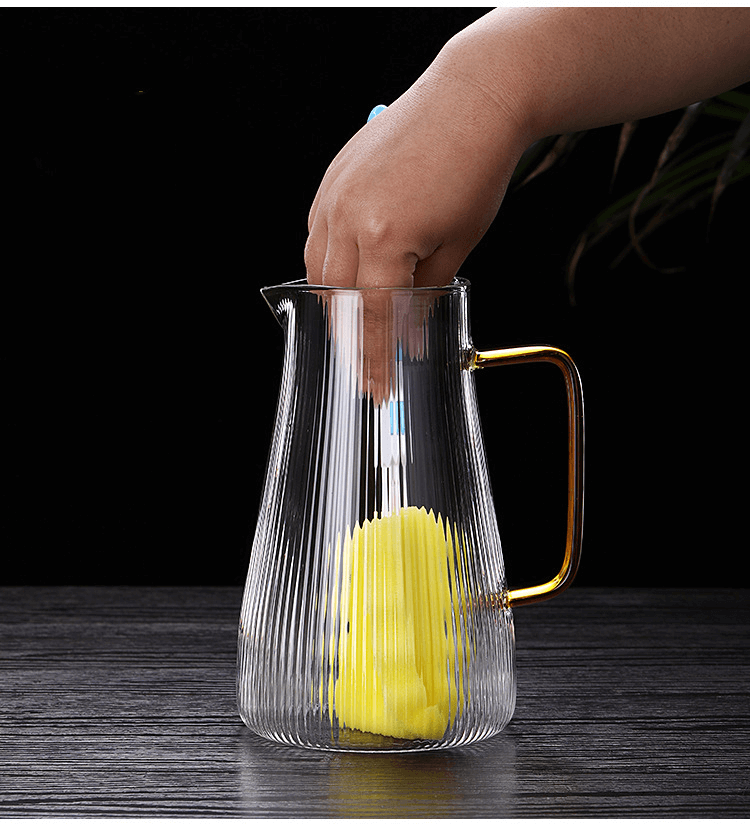 glass pitcher with lid glass pitcher with lid