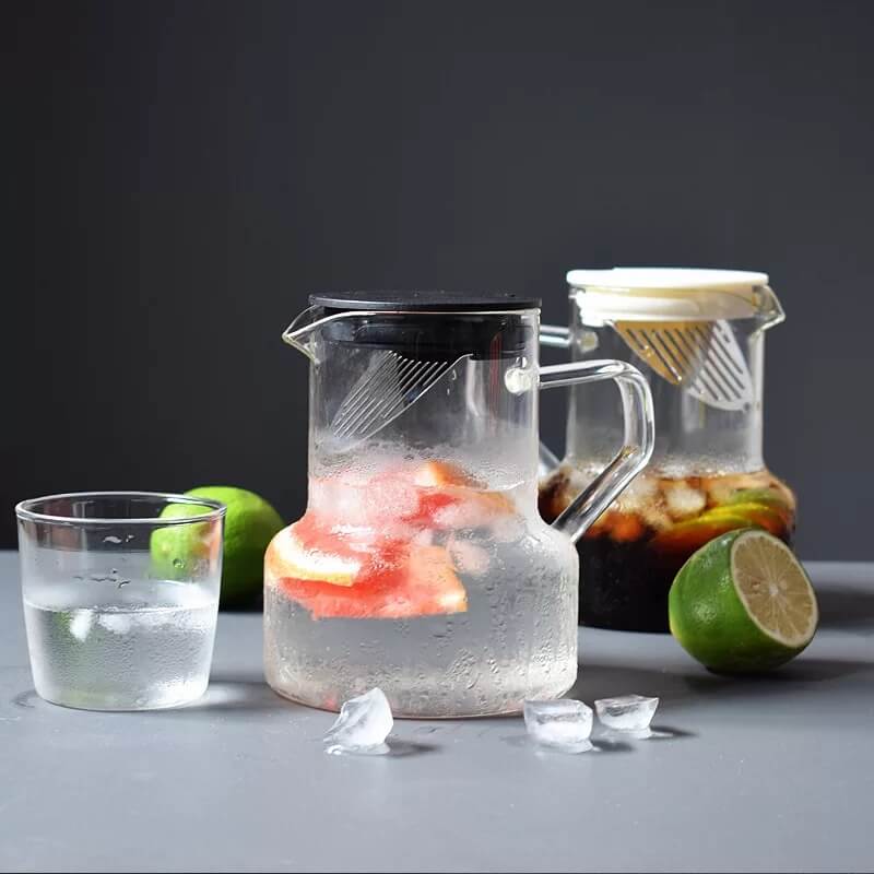 Small Glass Water Pitcher Carafe With Spout Lid