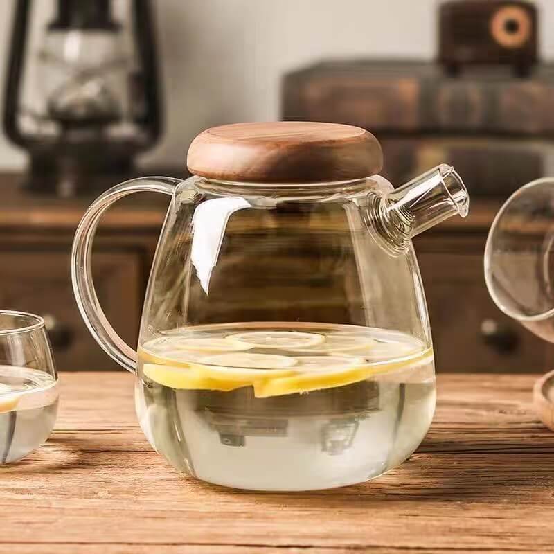Large Glass Tea Pitcher With Topiced Wooden Lid
