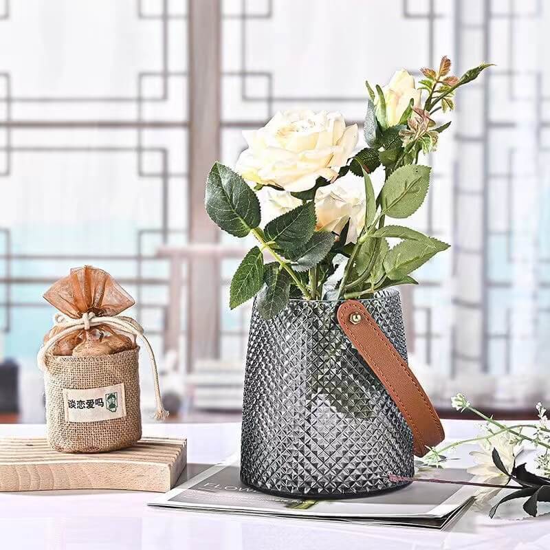 glass hanging vase