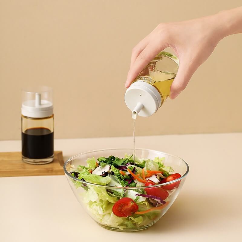 round olive oil and vinegar glass bottle 100ml olive oil dispenser with plastic cap no drip pourer spout
