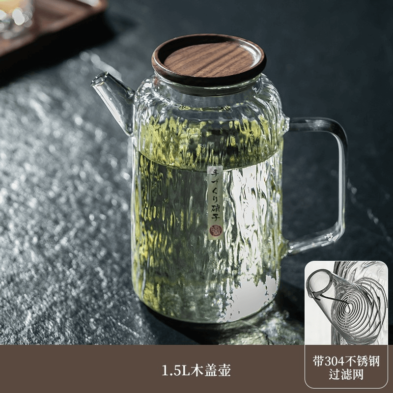 Glass Borosilicate Jug With Handle And Wooden Lid